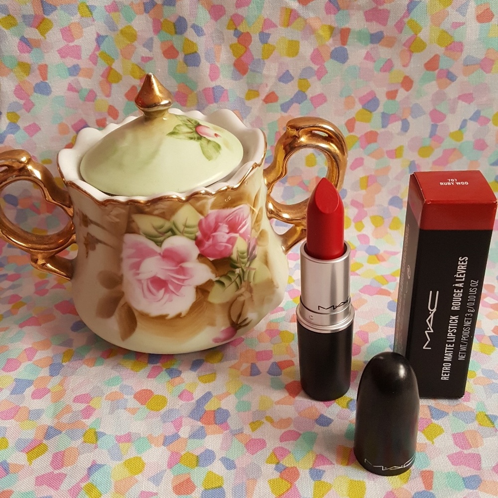 NIB MAC Ruby Woo Matte Red Retro Lipstick